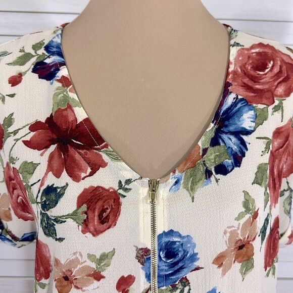 Tovia Floral V-Neck Women's Top Size XL Y2K Short Sleeves - Picture 3 of 10